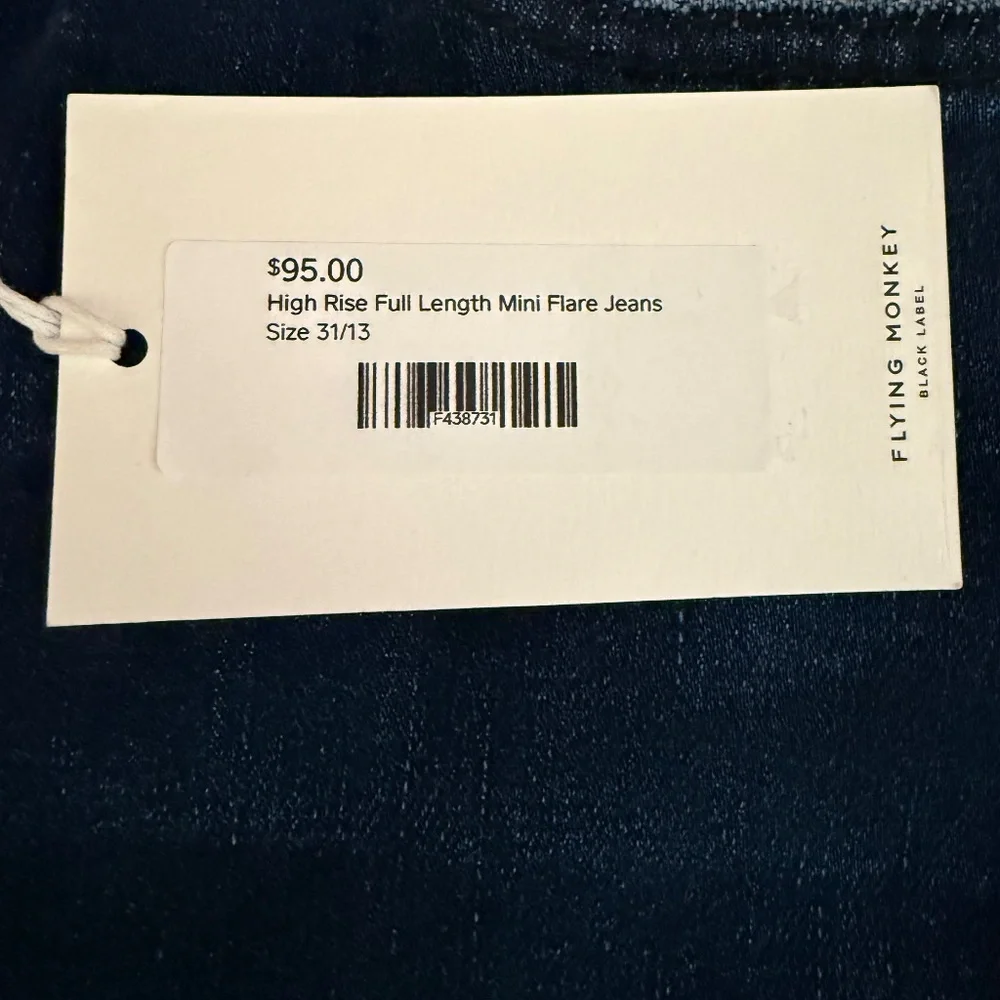 FLYING MONKEY High Rise Full Length Mini Flare Jeans NEW WITH TAGS SIZE 31/13 - Picture 7 of 7